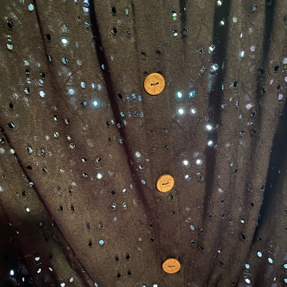 Juniors woman’s top - Picture 4 of 6